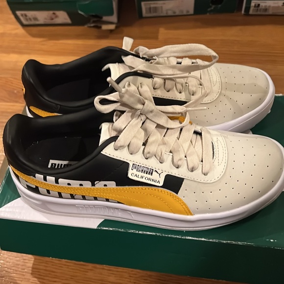 WOMENS PUMA RUNNING SNEAKERS - Picture 2 of 5